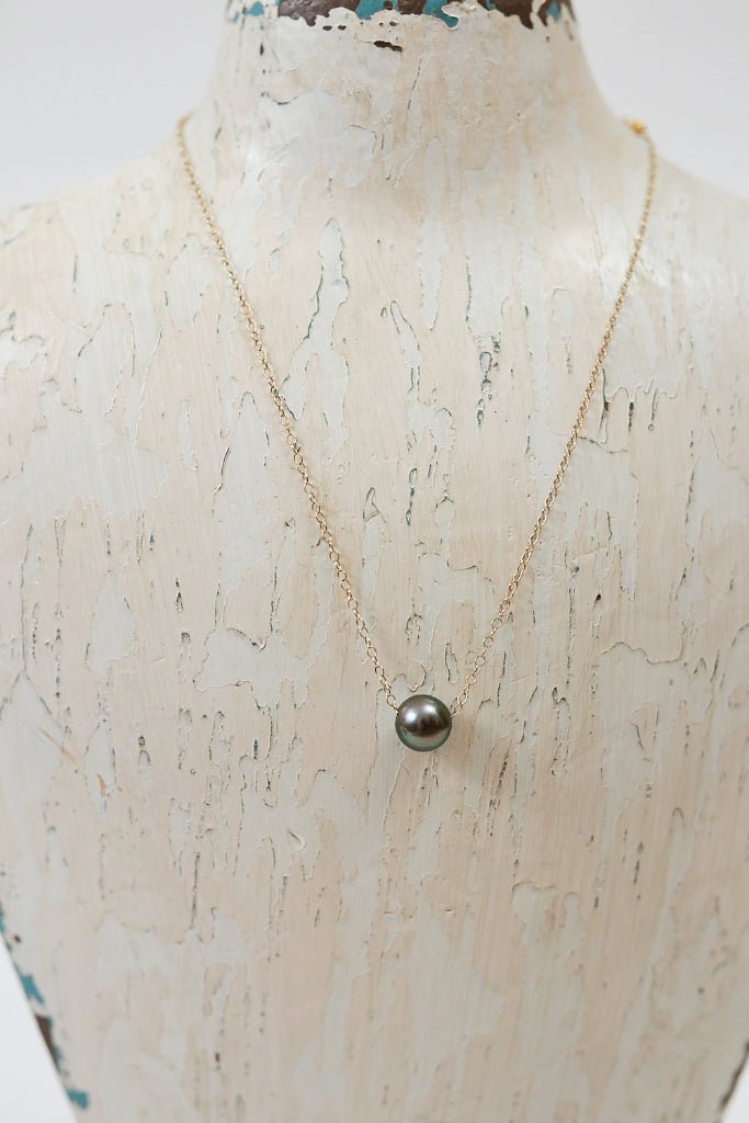 14"/ 16"/ 18" Single Floating Pearl Necklace