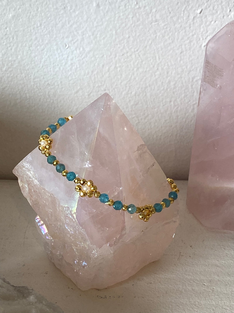 Gemstone Daisy Lei Bracelet