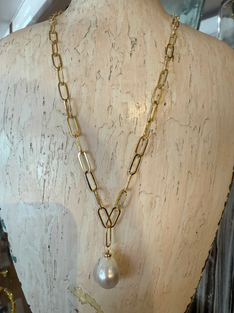 Paperclip Pearl Drop Necklace