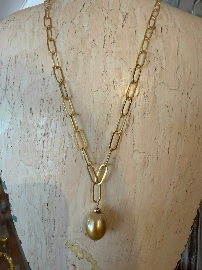Paperclip Pearl Drop Necklace