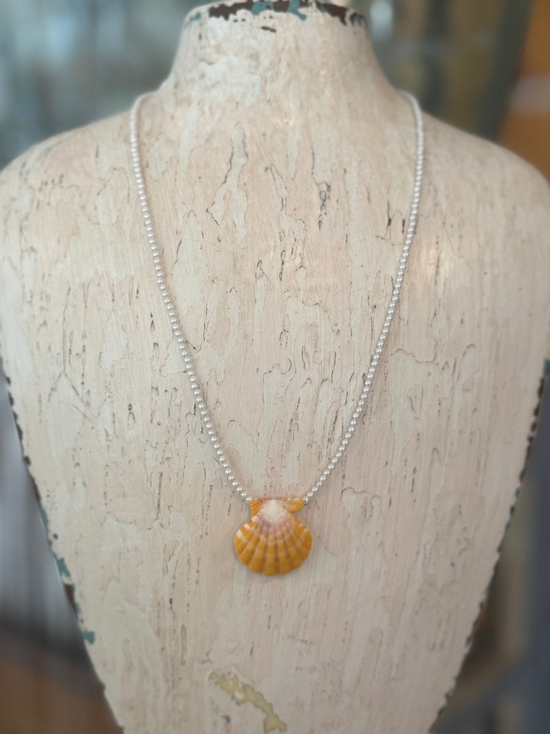 Sunny Pearl Necklace