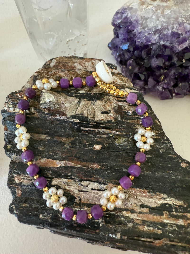Gemstone Daisy Lei Bracelet