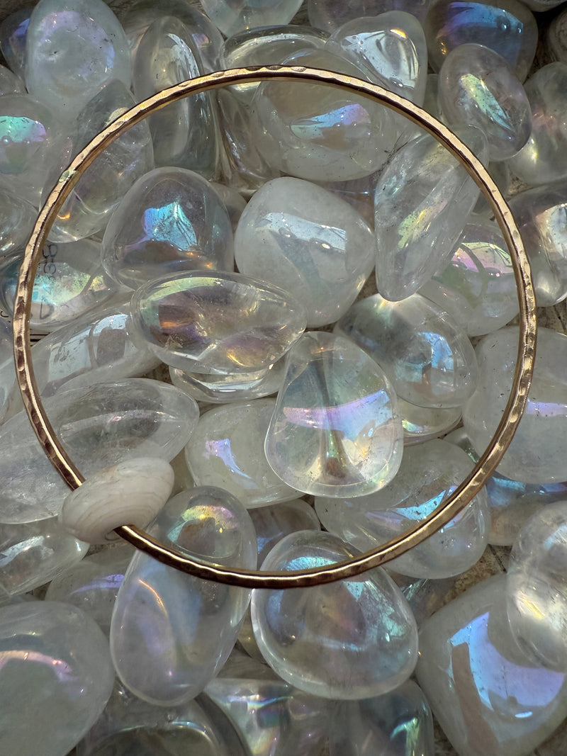 Pearl or Shell Hammered Bangles