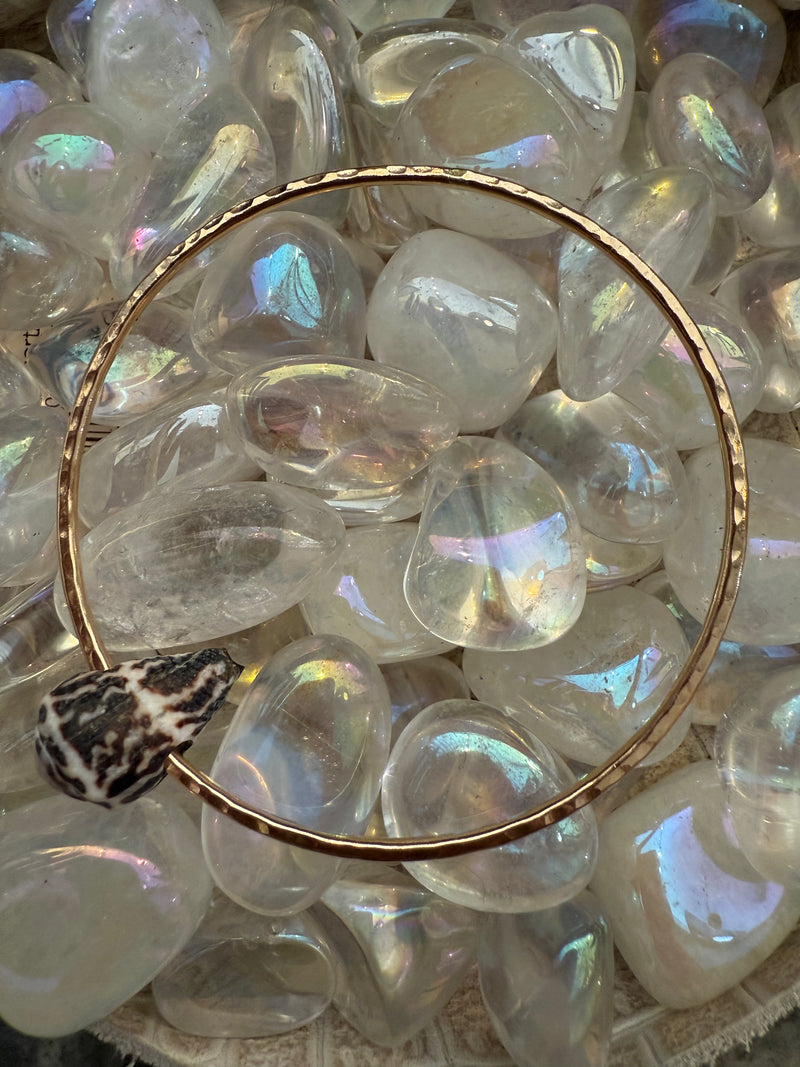 Pearl or Shell Hammered Bangles