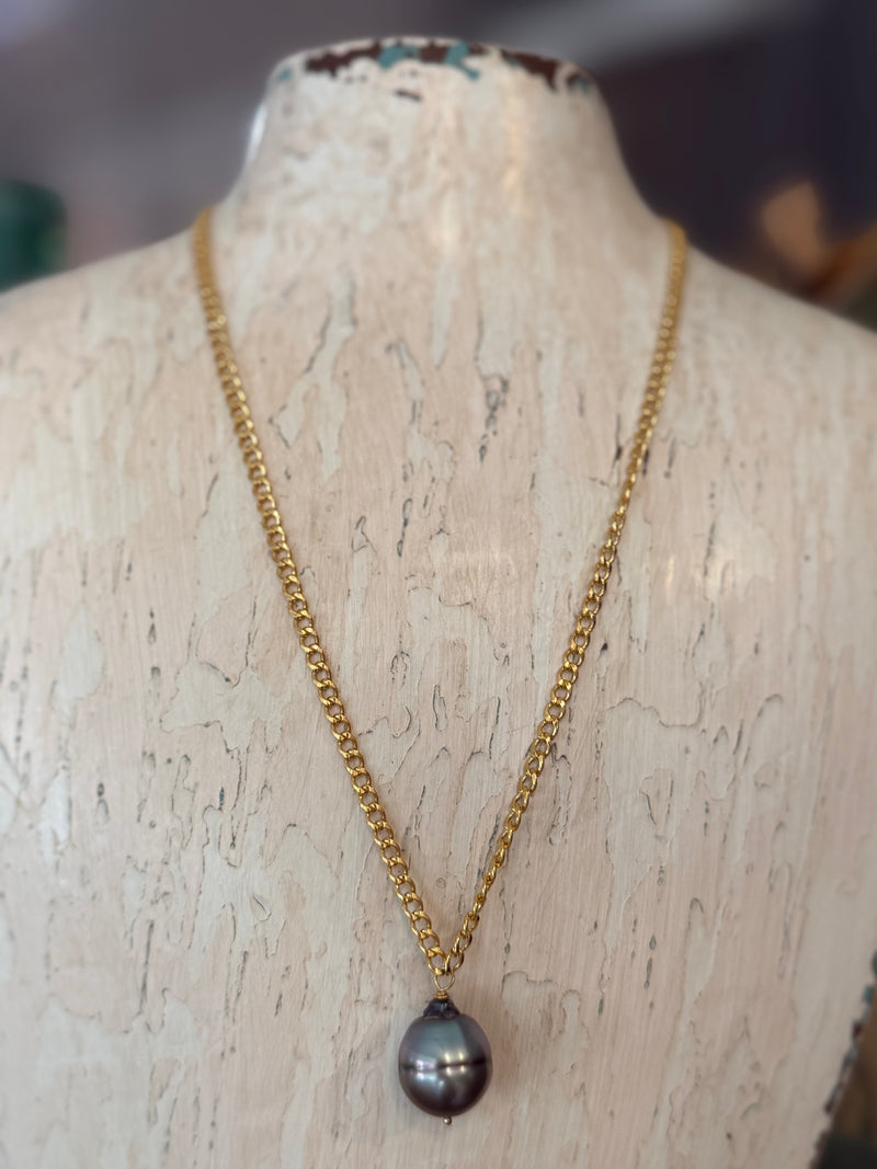 Large Pearl Drop Necklace