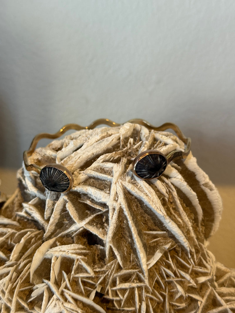 Wavy Double Opihi Cuff