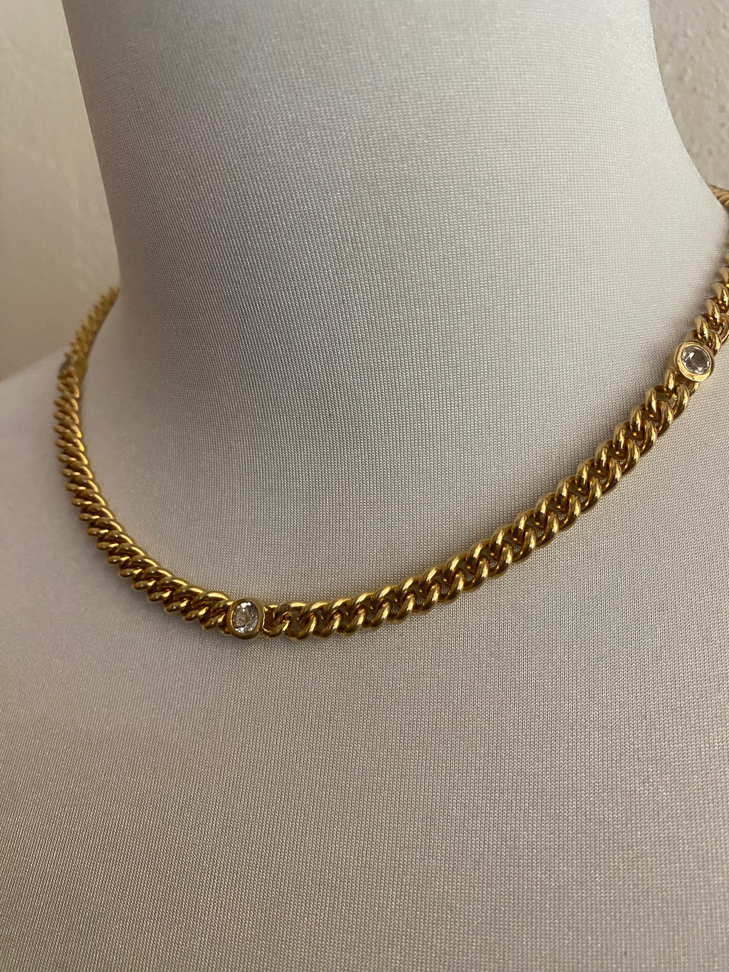 Three Topaz Chunky Necklace (a.s)