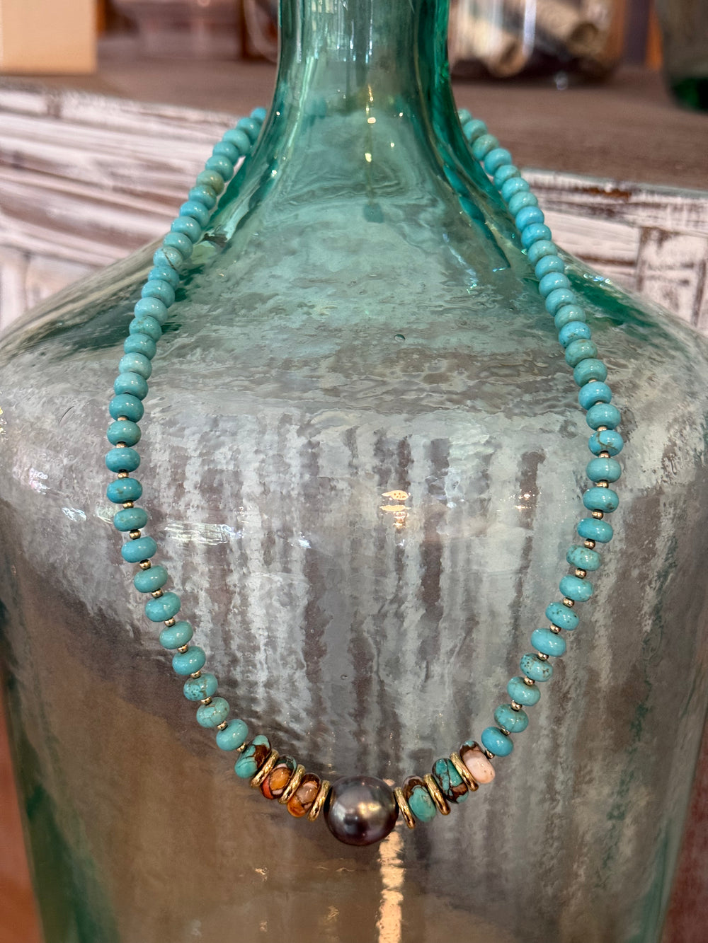 Tahitian Pearl 16-18