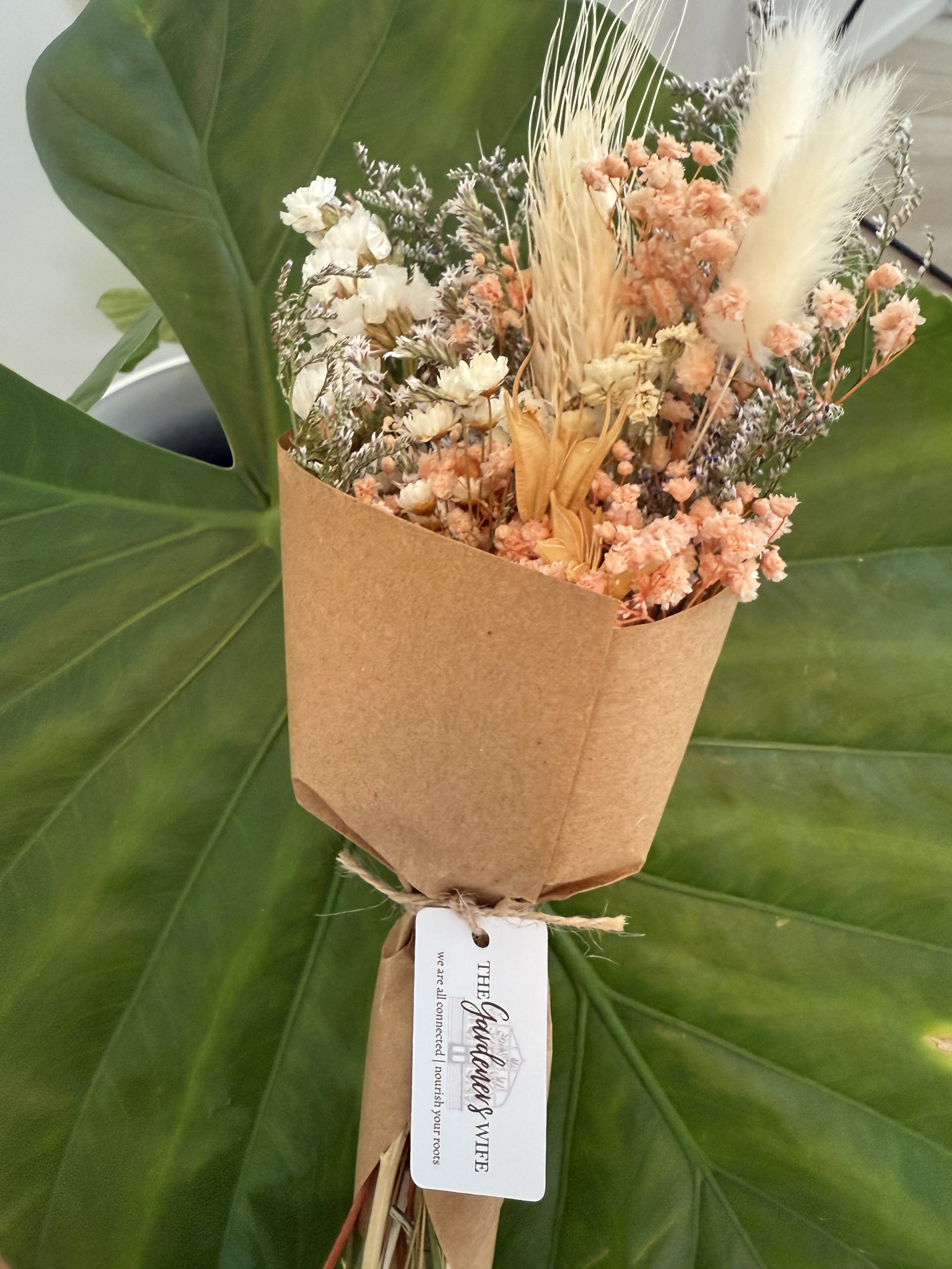ドライフラワー natural bouquet no.353 Everyday Dried Flower Bouquet – Driftwood Maui & Coast By Driftwood