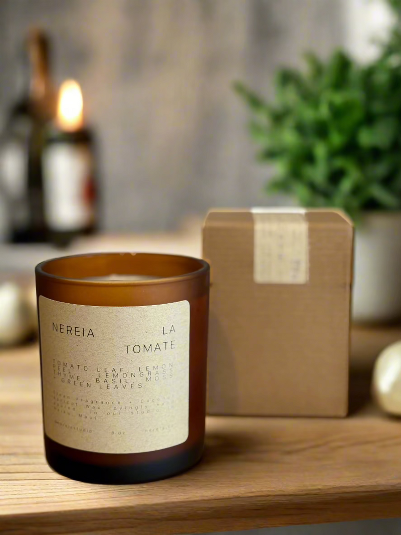 Nereia La Tomate Candle