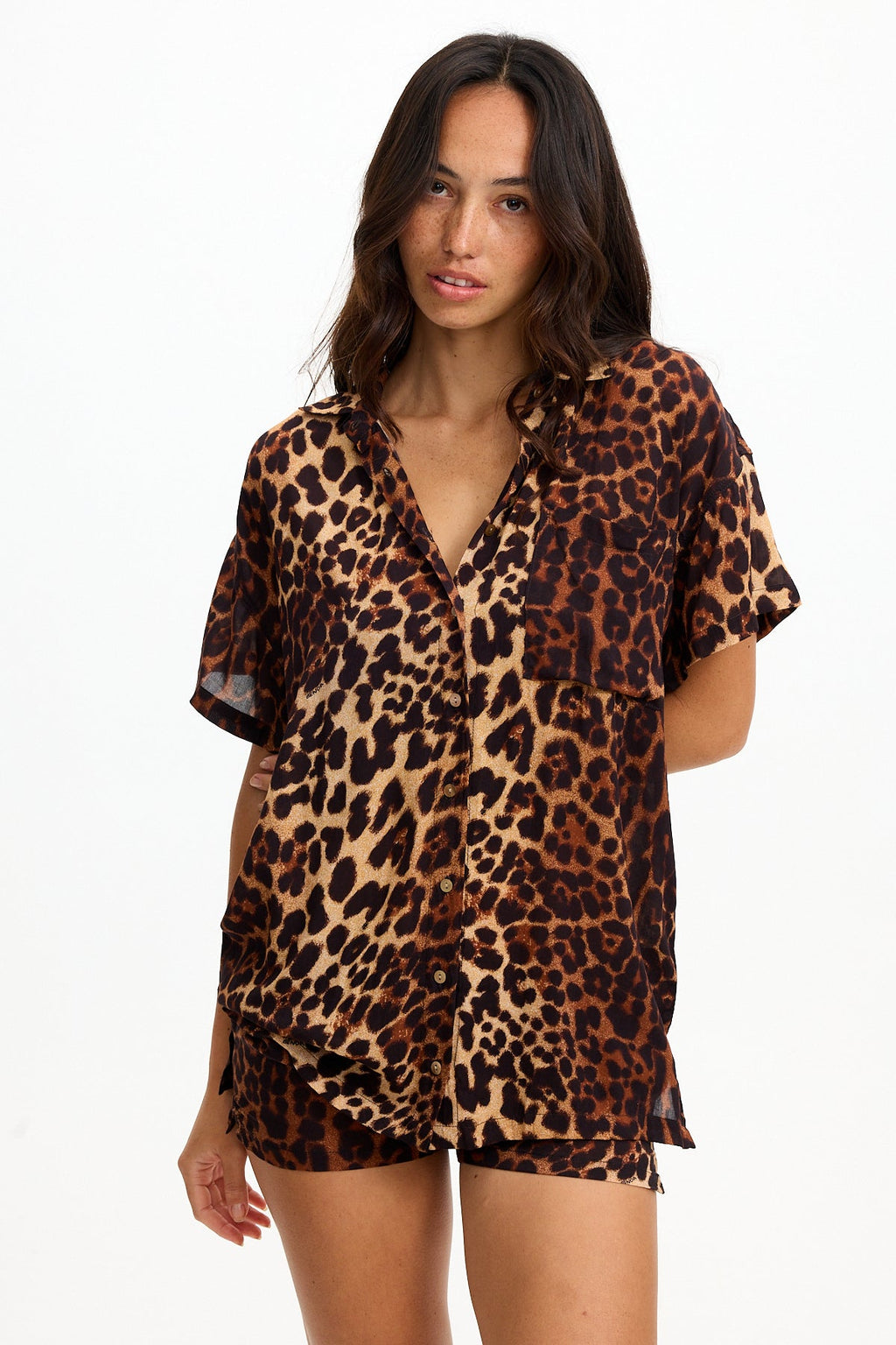 benoa resort aloha shirt dress digital leopard