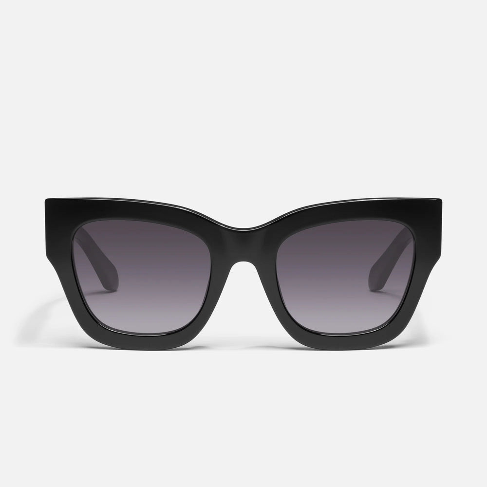 Black Frame / Smoke Lens