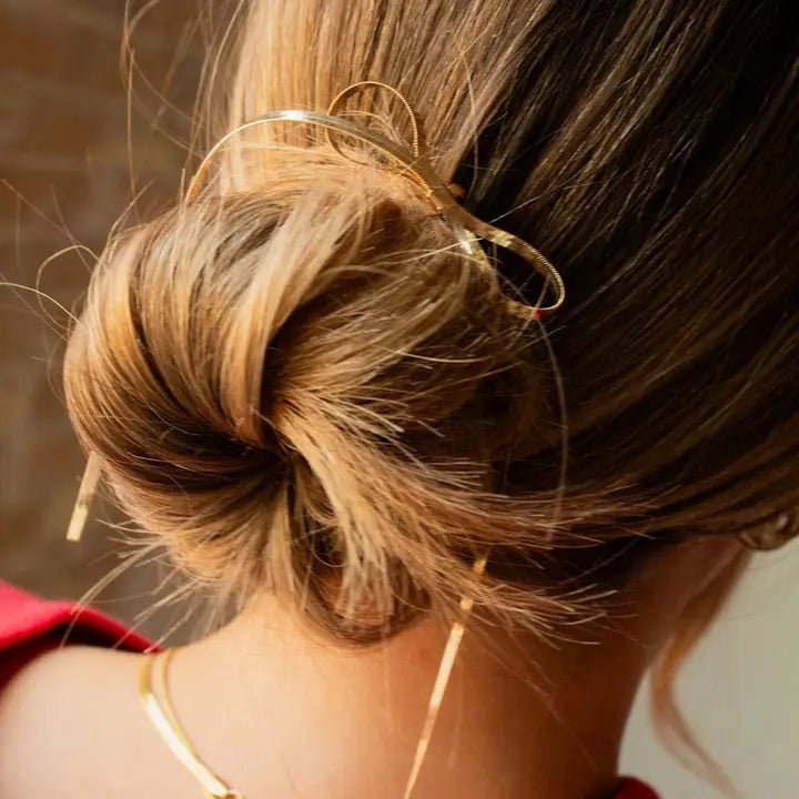 A.N.DDainty Gold Bow Ponytail InsertHair Clips