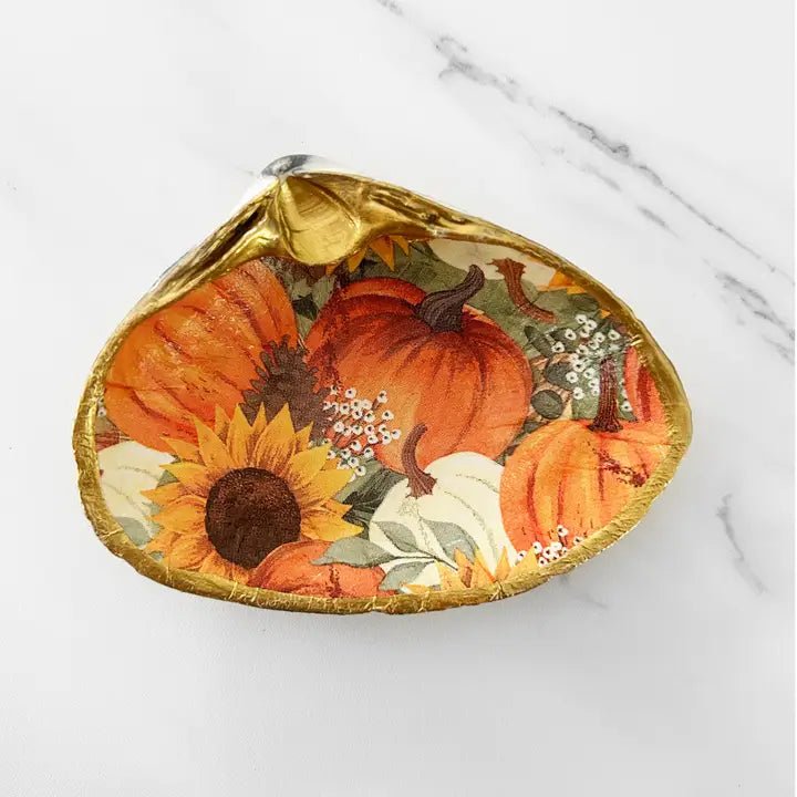 ADODecoupage Clam ShellsTable top