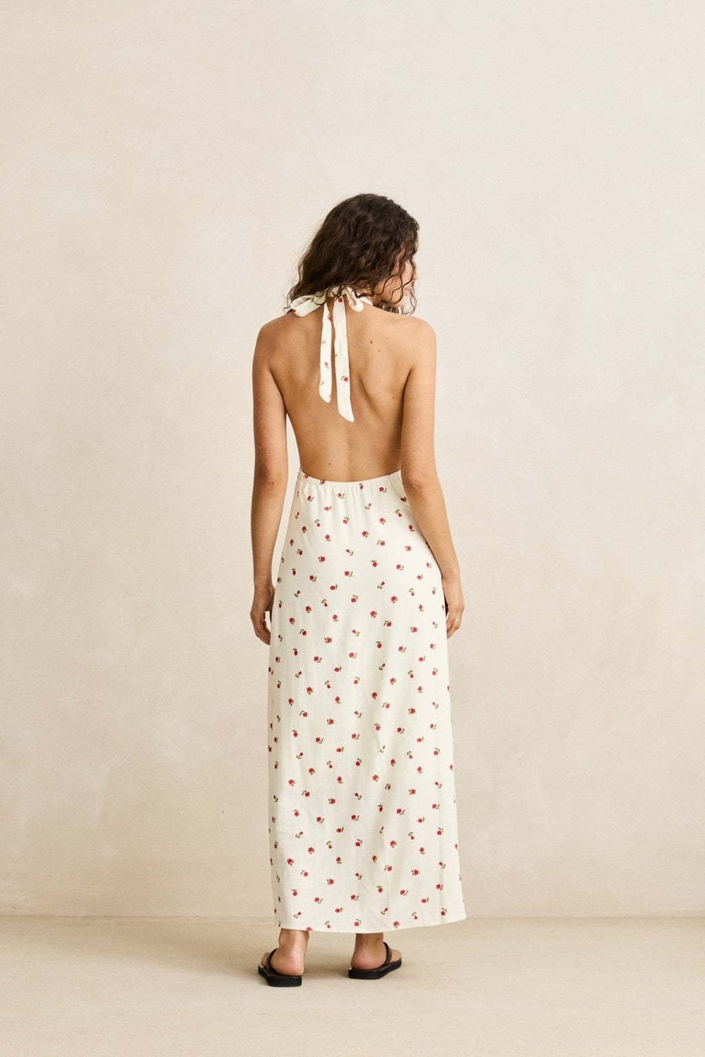 RhythmMila Floral Halter DressDresses