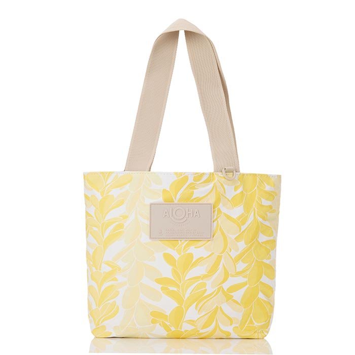 Lei Stand-Yellows