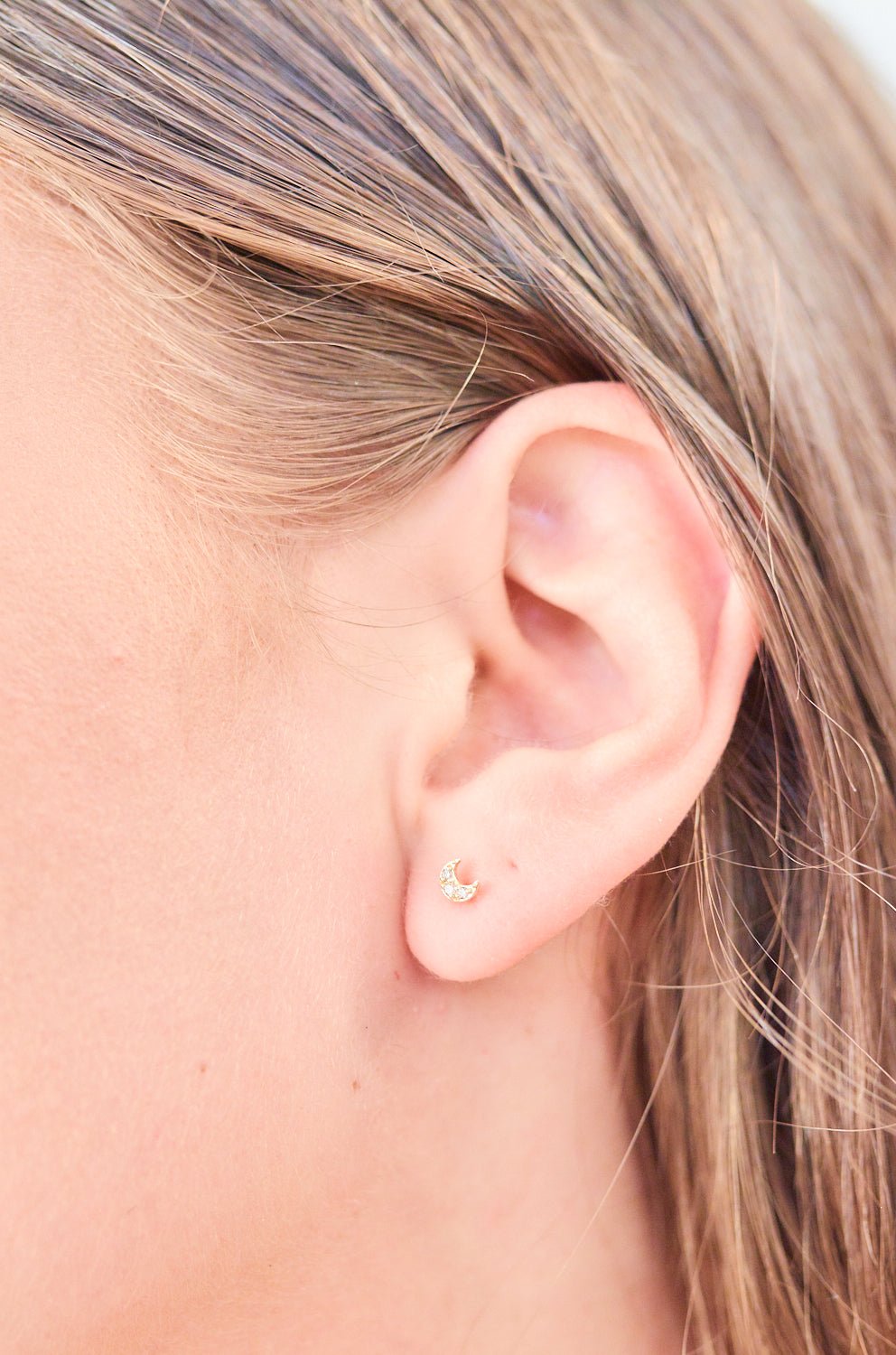 Moon Stud Earring With Diamonds