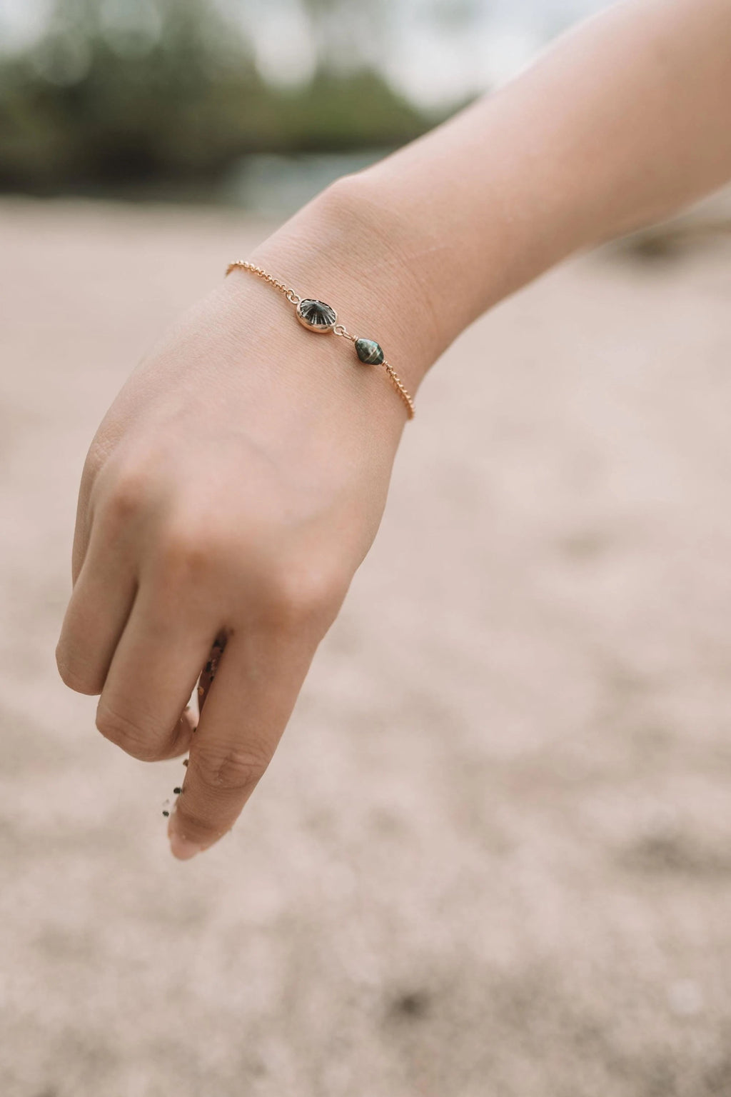 Opihi and Pearl Chain Bracelet