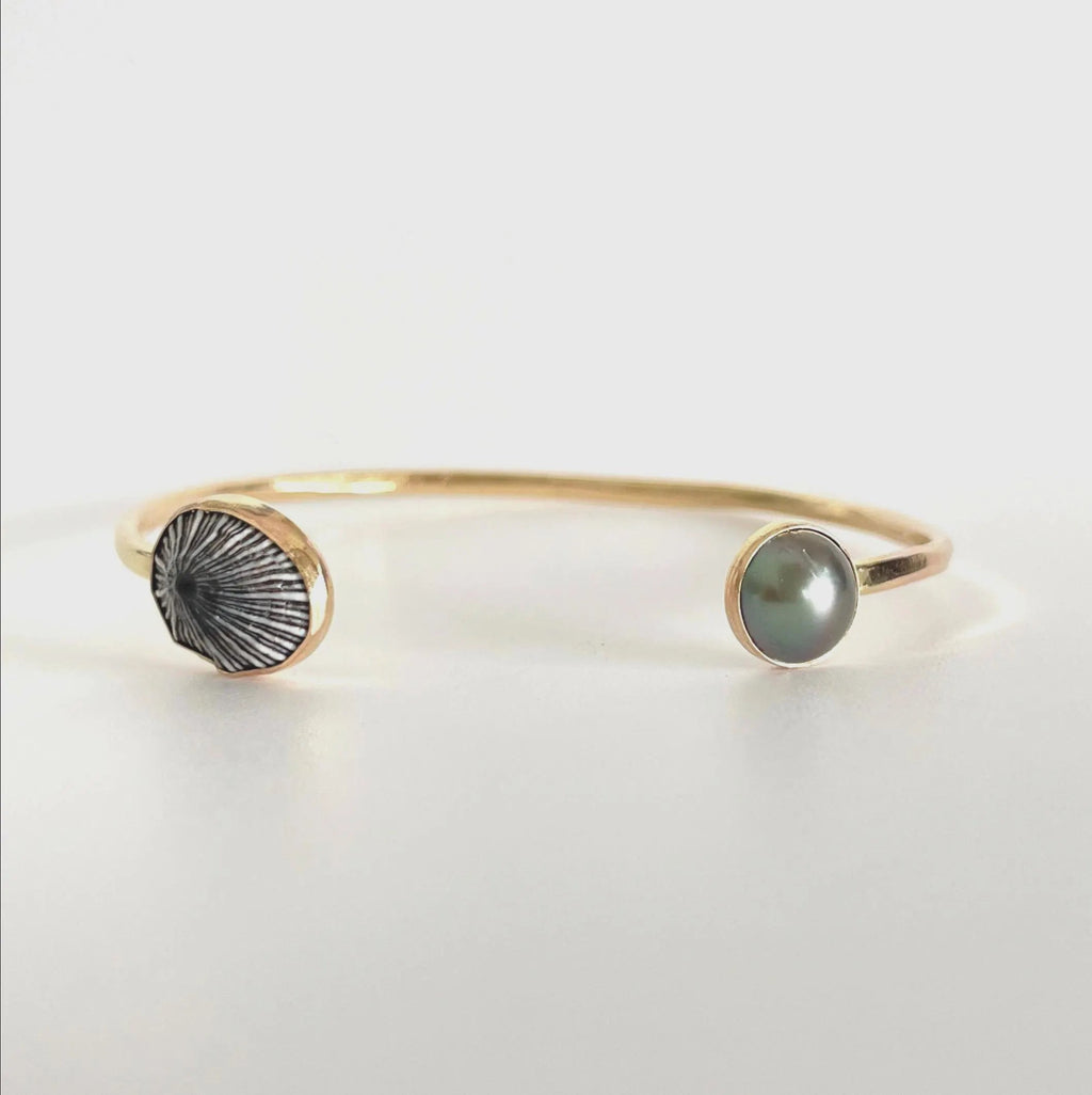 Ocean JazzOpihi and Pearl CuffBracelets
