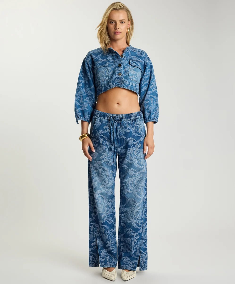 Soaring Jacquard Blue