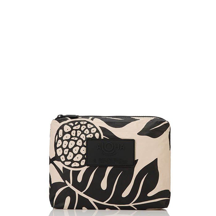 Black/Sandstone