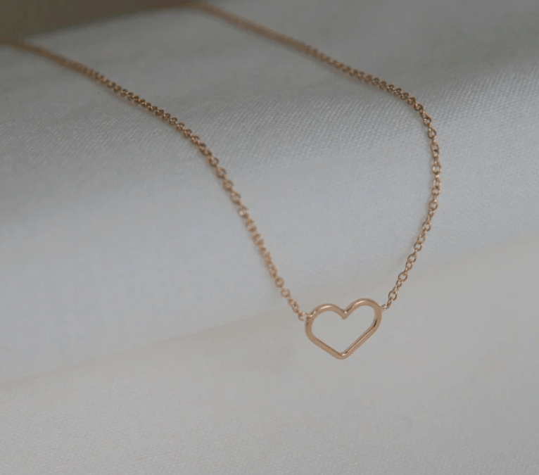 Tiny Heart Pendant Necklace