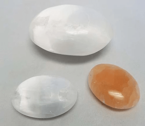 Rock ShopSelenite PebbleMinerals